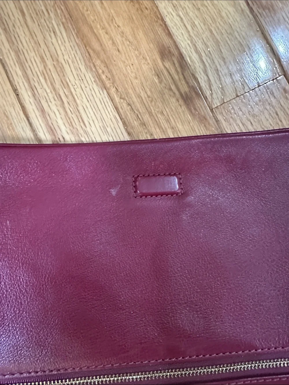🎆Tory Burch Burgundy Leather Logo Zip Clutch